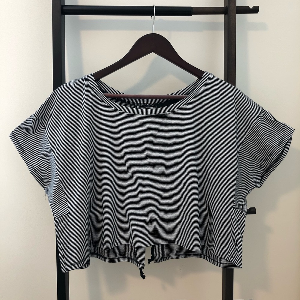 Black and White Crop Top